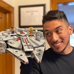 Meet your Posher, Christopher